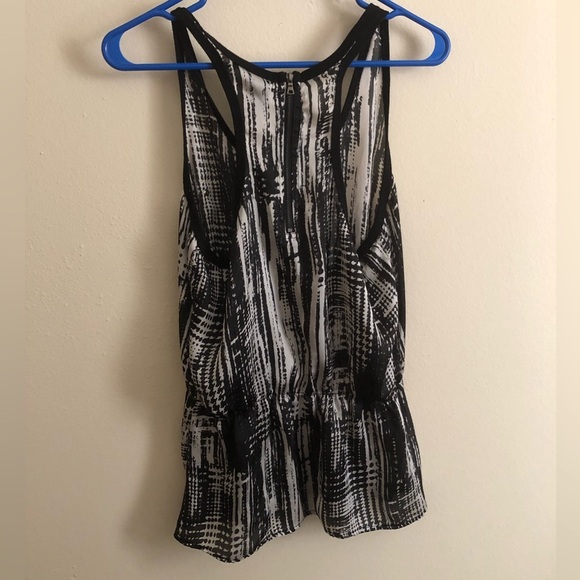 Patterned Tank - Picture 5 of 5